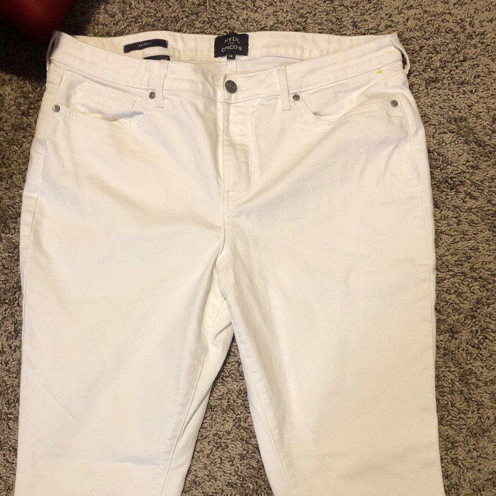 NYDJ Men’s White Slim Straight Jeans